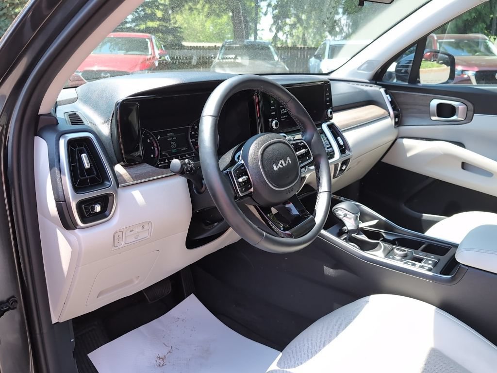 Used 2022 Kia Sorento X-Line EX AWD/4WD image 17