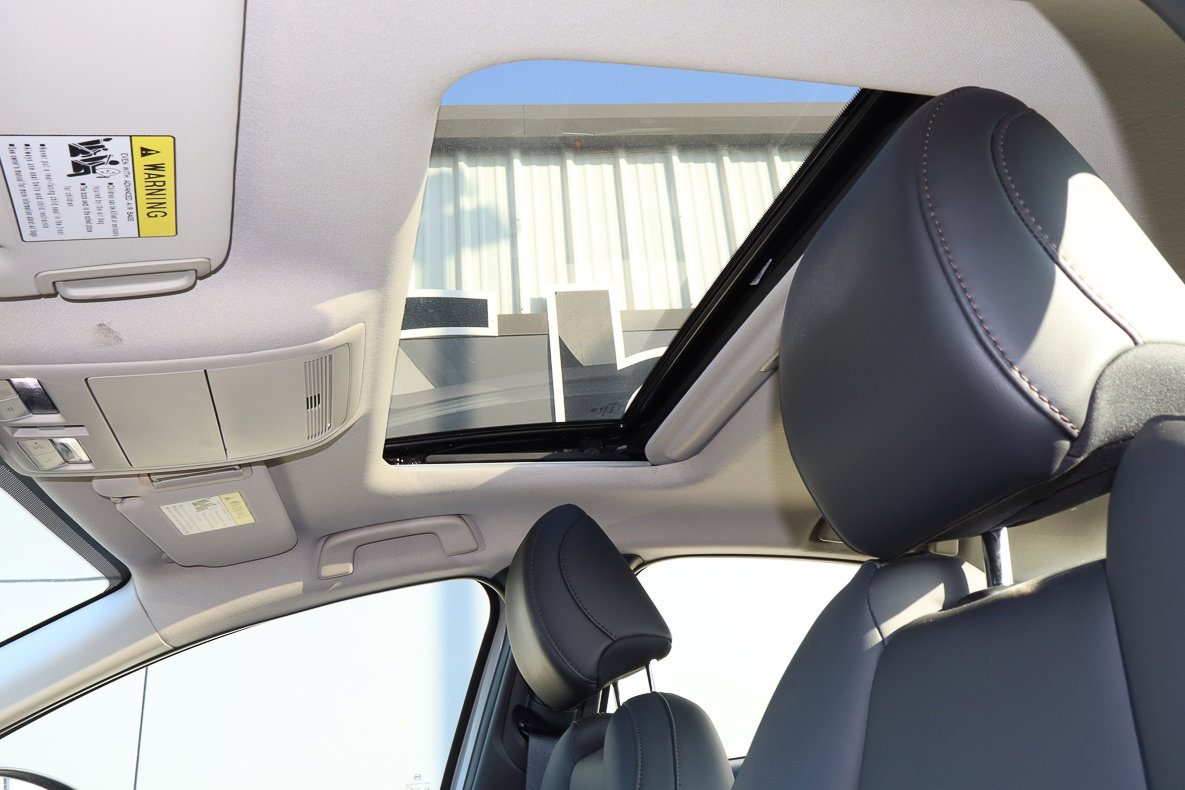 Used 2025 MAZDA MAZDA3 s image 8