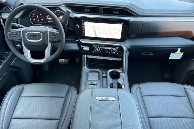 New 2026 GMC Sierra 2500 Denali w/ Denali Reserve Package AWD/4WD image 15