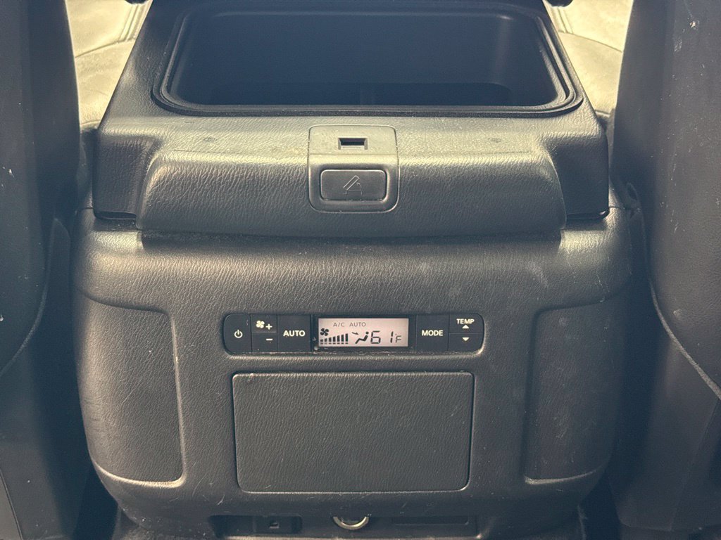 Used 2022 Nissan Armada SL w/ Captain's Chairs Package AWD/4WD image 23