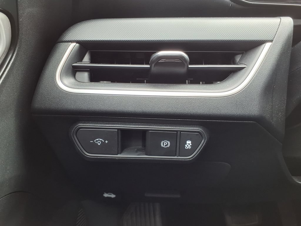Used 2025 Kia K4 FWD image 29
