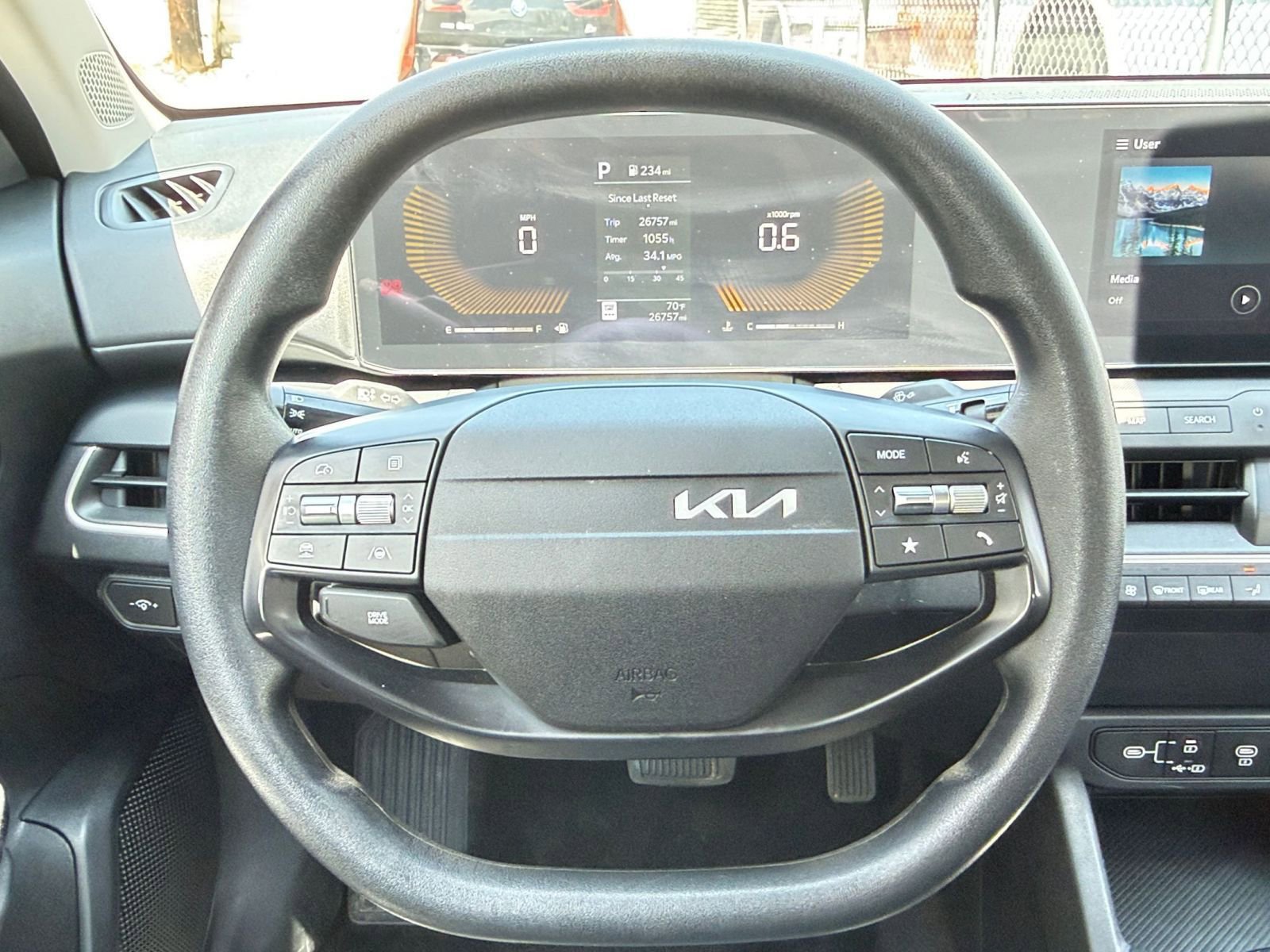 Used 2025 Kia K4 FWD image 25
