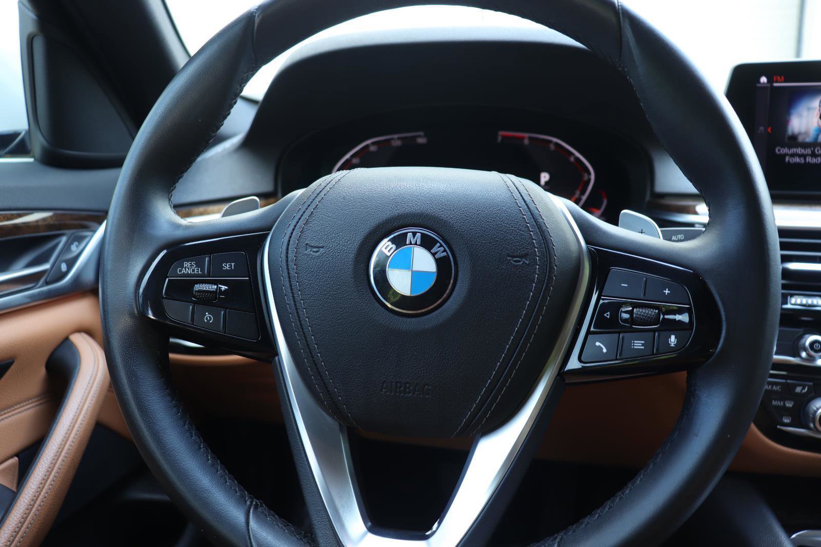 Used 2020 BMW 530i w/ Premium Package RWD image 26