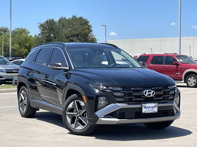 Used 2025 Hyundai Tucson SEL FWD image 2