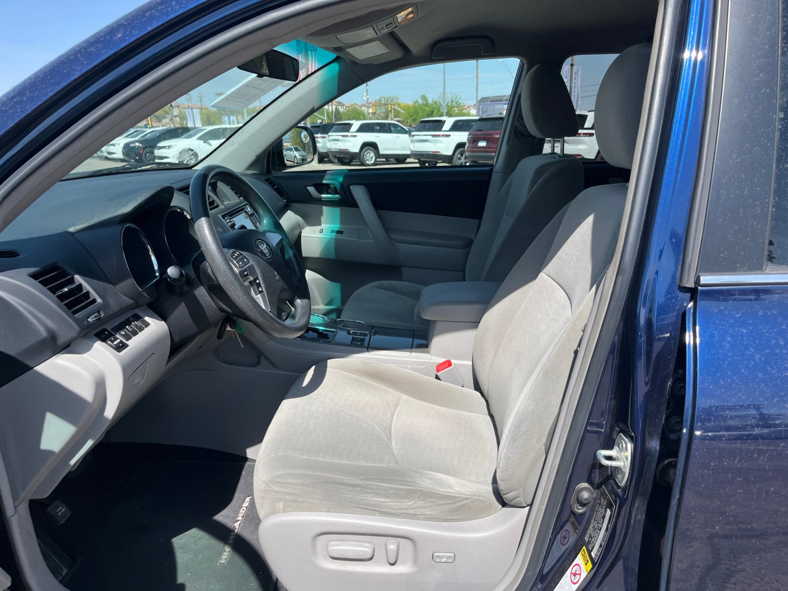 Used 2013 Toyota Highlander Plus image 14