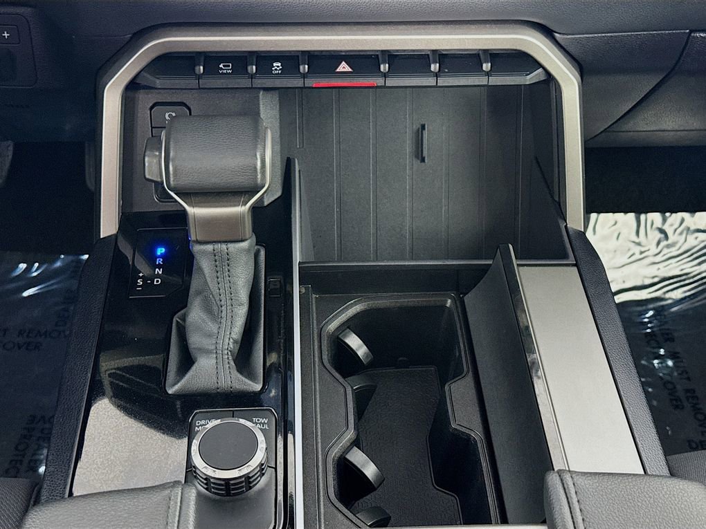 Used 2025 Toyota Sequoia SR5 image 38