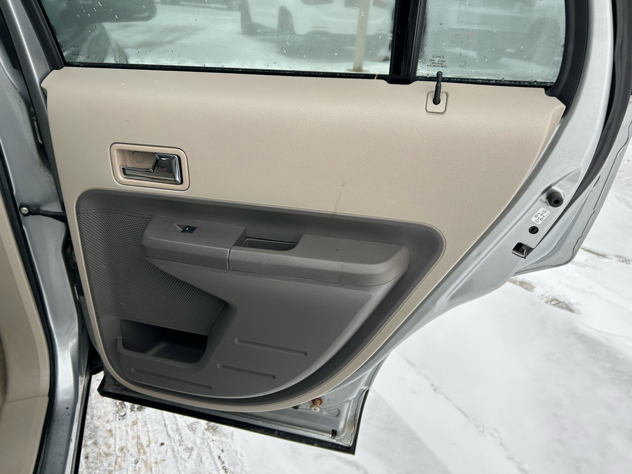 Used 2007 Ford Edge SE image 15