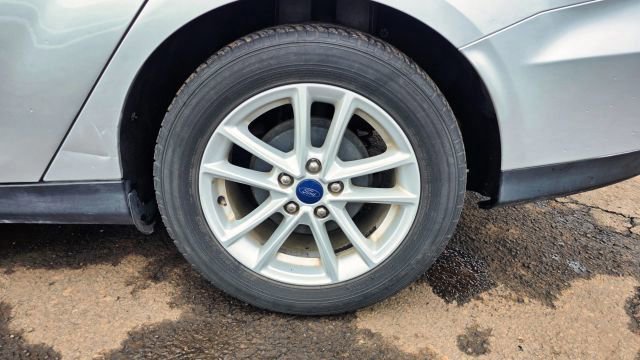 Used 2018 Ford Focus SE image 47