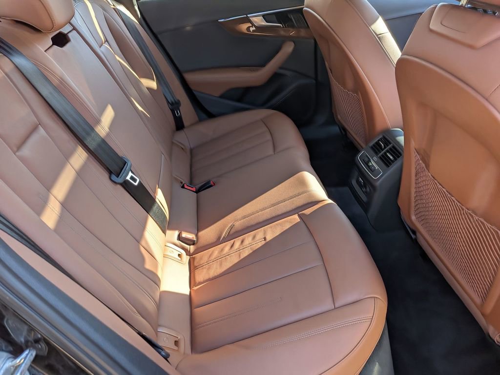 Used 2023 Audi A4 2.0T Premium Plus w/ Premium Plus Package image 32