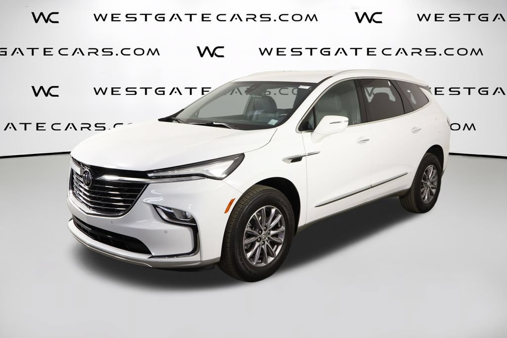 Used 2023 Buick Enclave Essence w/ Trailering Package, 5000 lbs.
