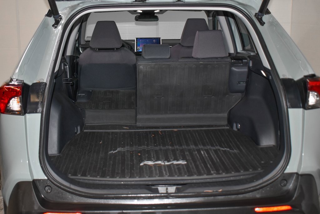 Used 2023 Toyota RAV4 XLE image 26