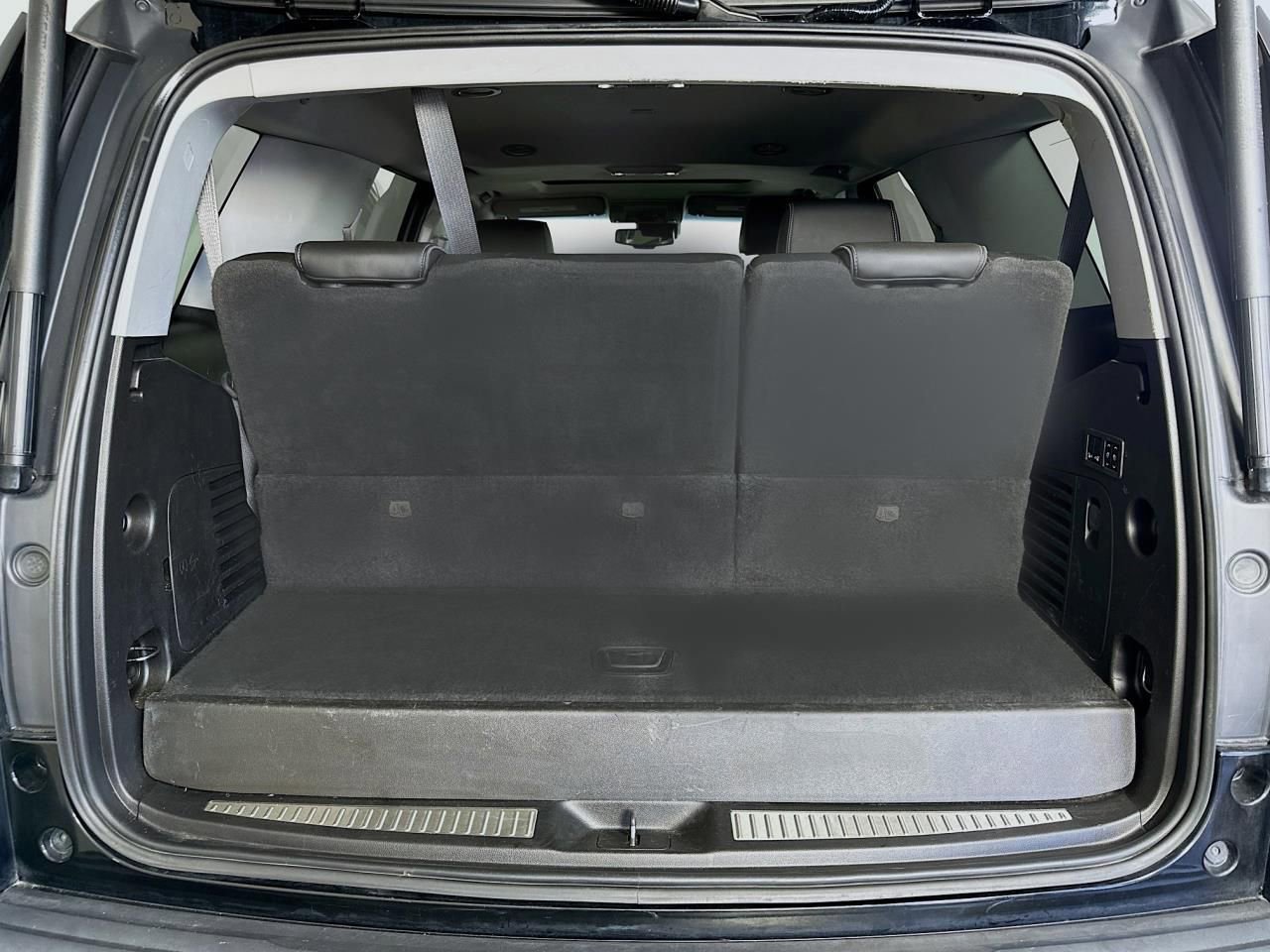 Used 2019 GMC Yukon Denali image 49