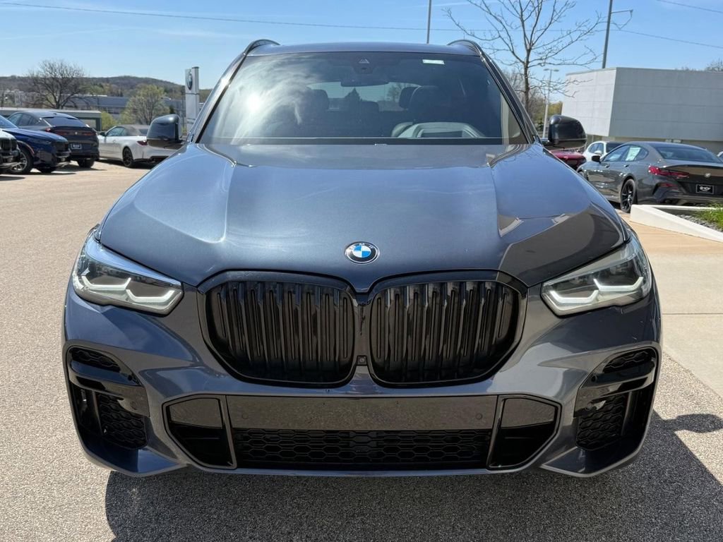 Used 2022 BMW X5 xDrive40i w/ M Sport Package AWD/4WD image 9