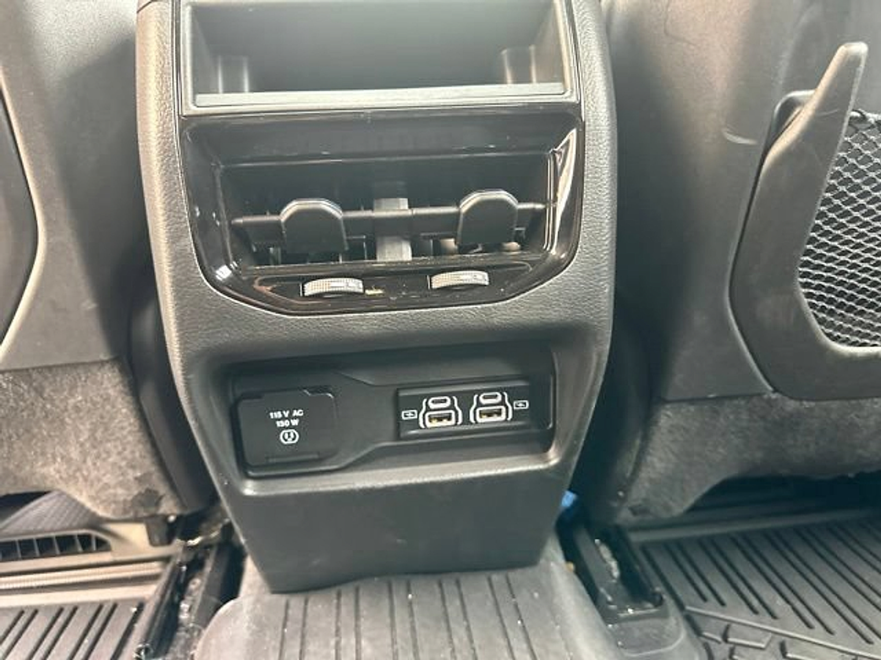 Certified 2023 Jeep Grand Cherokee Altitude AWD/4WD image 15