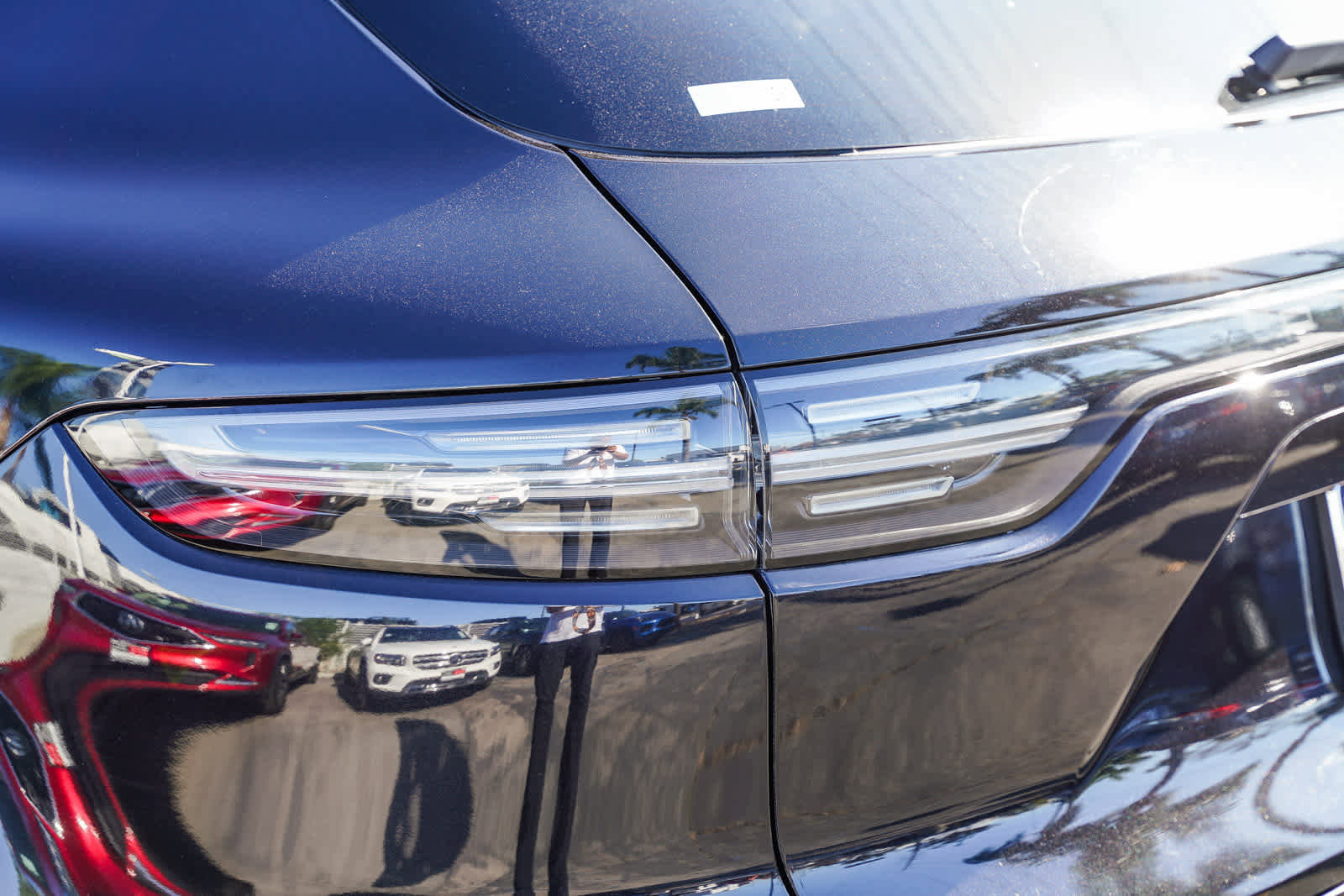 Used 2020 Porsche Cayenne Turbo image 7