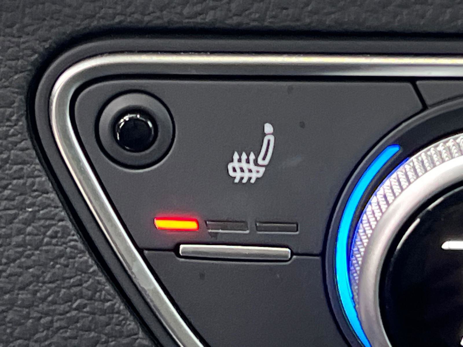 Certified 2023 Audi Q5 e Premium Plus w/ Premium Plus Package image 32