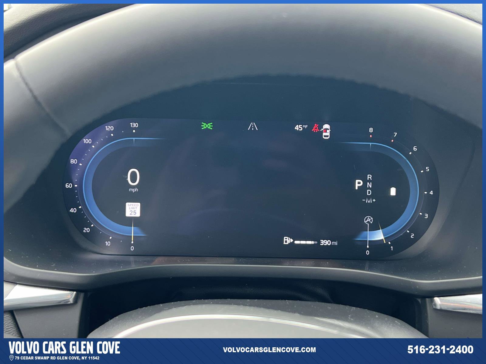 Used 2024 Volvo XC60 B5 Core w/ Protection Package Premier image 24