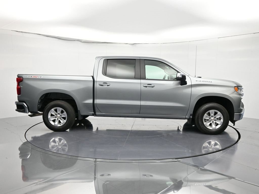 Used 2025 Chevrolet Silverado 1500 LT image 5