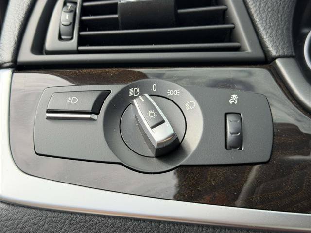 Used 2016 BMW 528i xDrive Sedan AWD/4WD image 24
