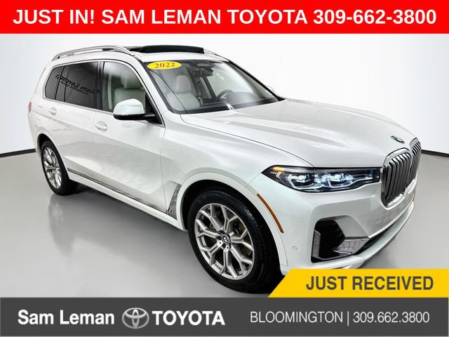 Used 2022 BMW X7 xDrive40i w/ Premium Package AWD/4WD image 1