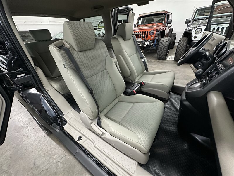 Used 2009 Honda Element EX image 35