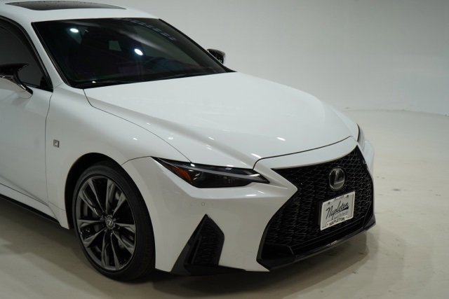 Used 2023 Lexus IS 350 F Sport image 10