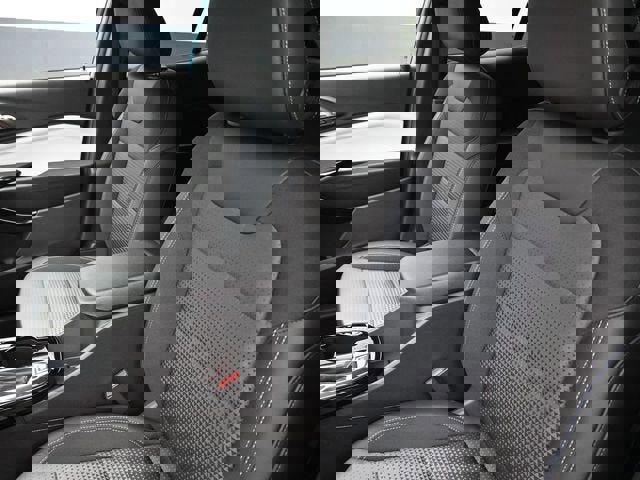 New 2026 Chevrolet Trax LT w/ Driver Confidence Package FWD image 18