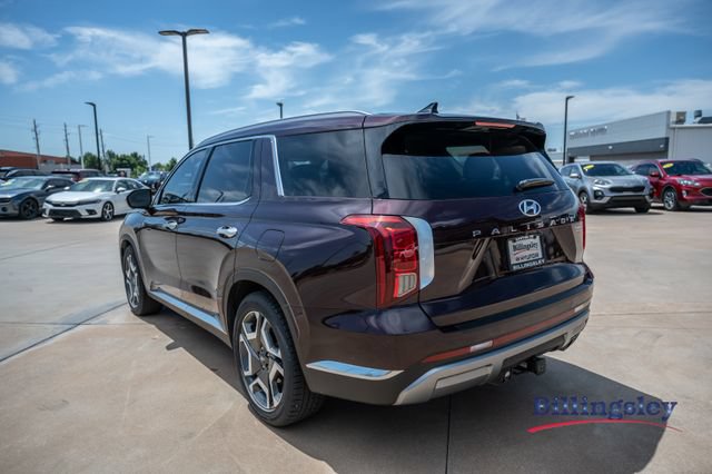 Used 2023 Hyundai Palisade Limited FWD image 3