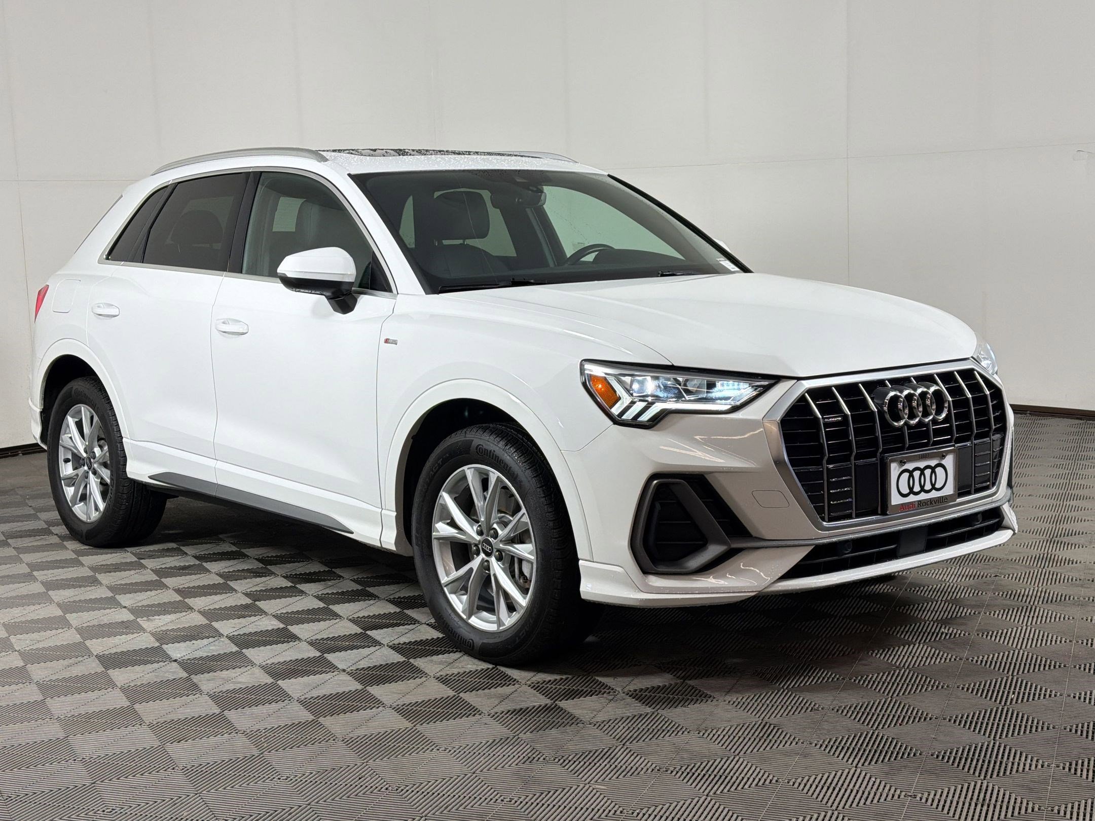 Used 2023 Audi Q3 2.0T Premium image 7