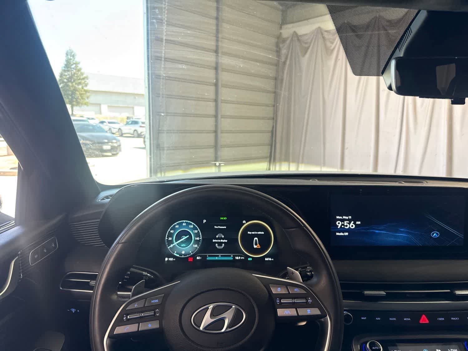 Used 2025 Hyundai Palisade Calligraphy FWD image 22