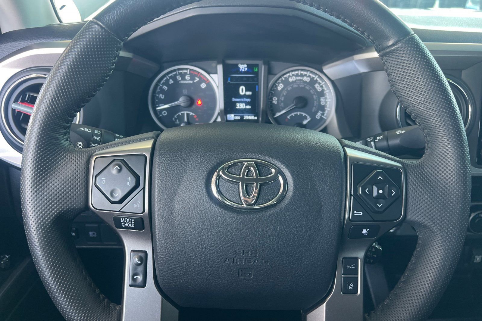 Certified 2023 Toyota Tacoma SR5 AWD/4WD image 19