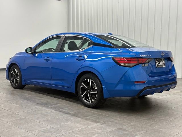 Used 2024 Nissan Sentra SV w/ All-Weather Package image 4