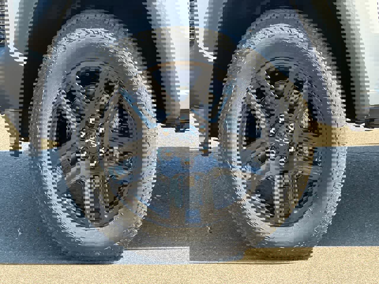 New 2025 Chevrolet Colorado Trail Boss w/ Midnight Edition image 30