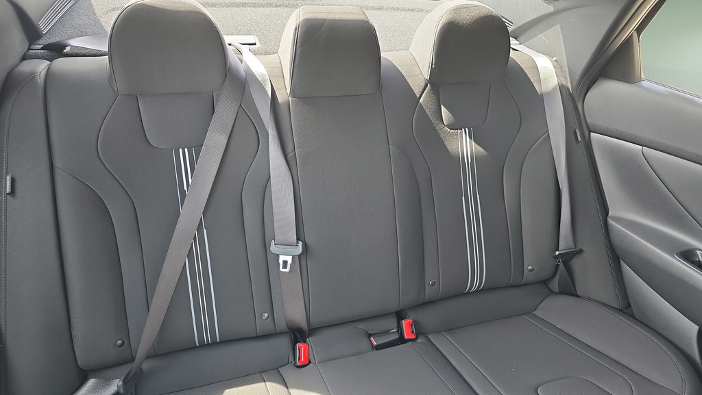 New 2026 Hyundai Elantra Sport FWD image 27