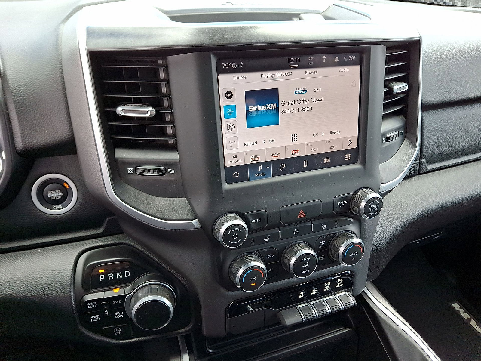 Used 2022 RAM 1500 Big Horn AWD/4WD image 14