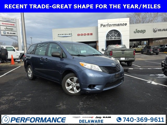 Used 2013 Toyota Sienna L video 1