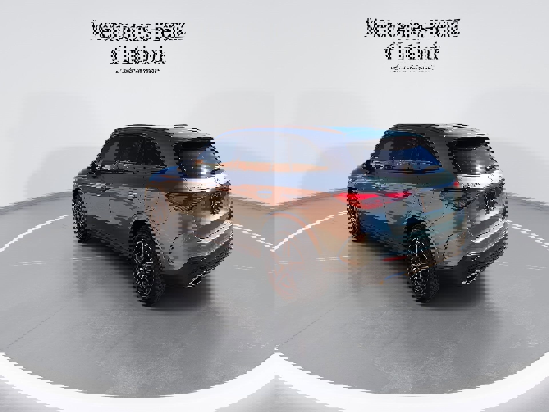 New 2025 Mercedes-Benz GLC 350e 4MATIC image 6