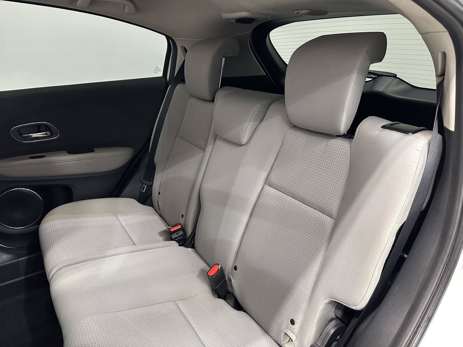 Used 2021 Honda HR-V EX image 28