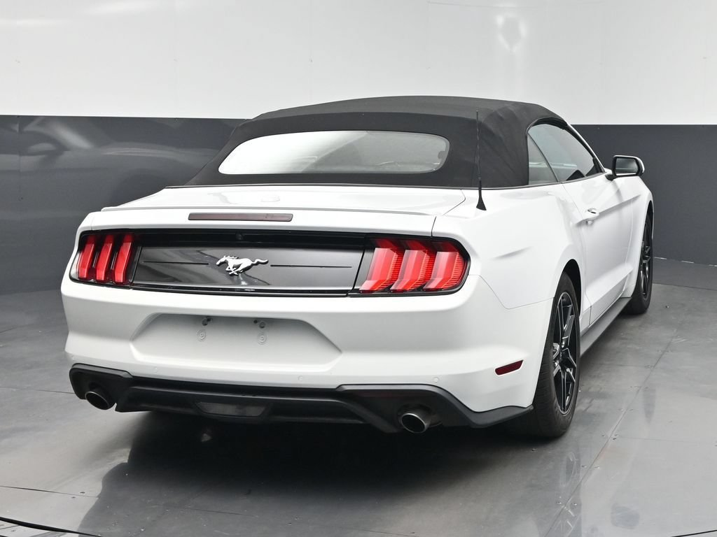 Used 2023 Ford Mustang Premium RWD image 27