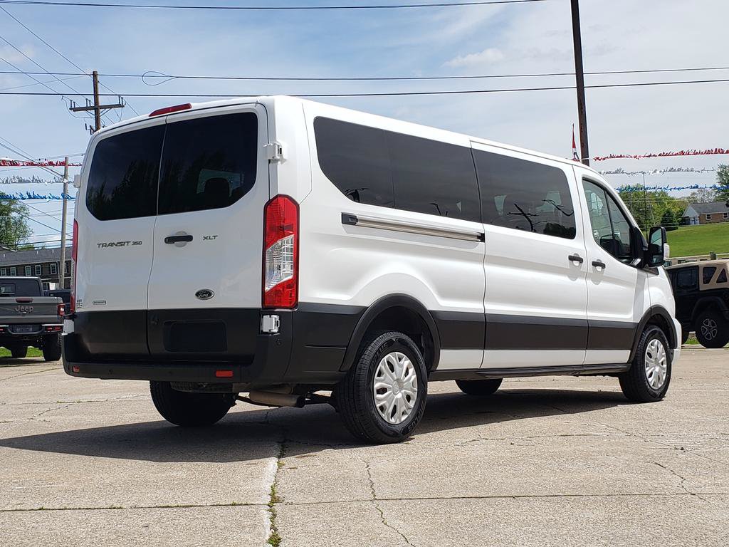 Used 2023 Ford Transit 350 XLT RWD image 3
