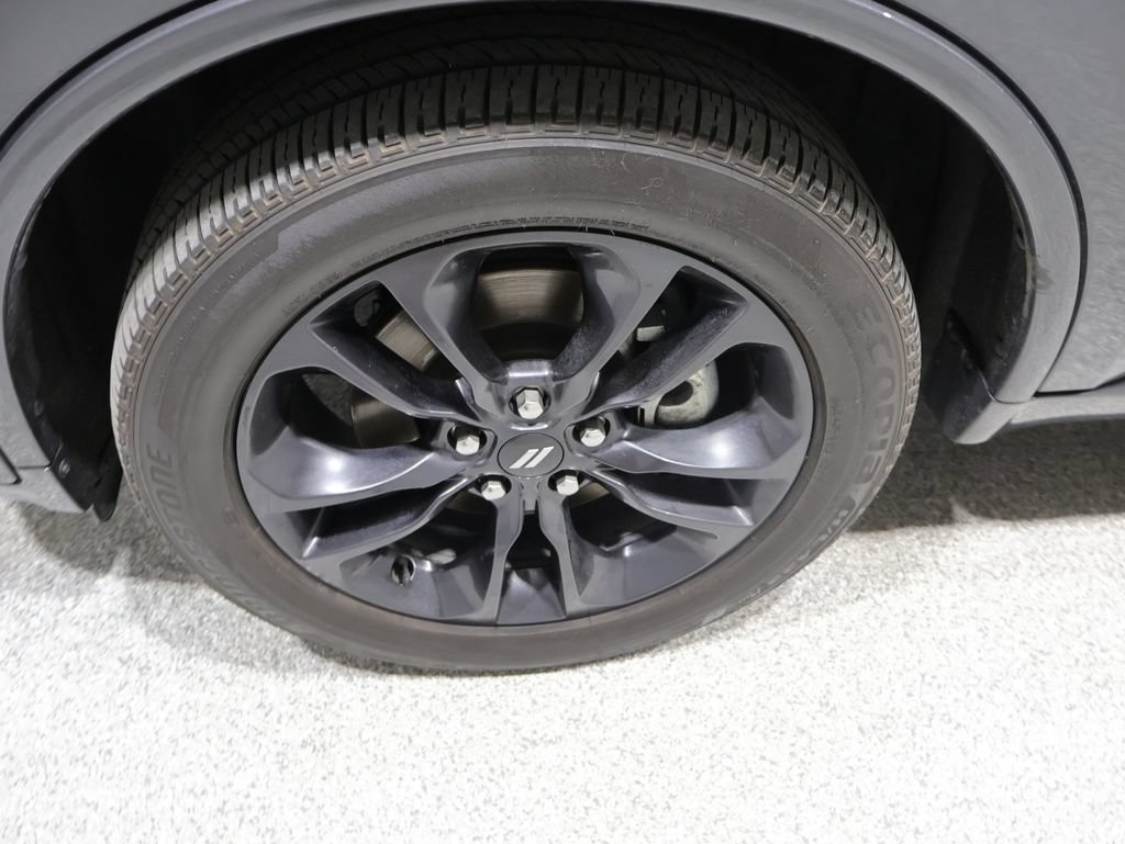 Certified 2023 Dodge Durango R/T w/ Blacktop Package AWD/4WD image 11