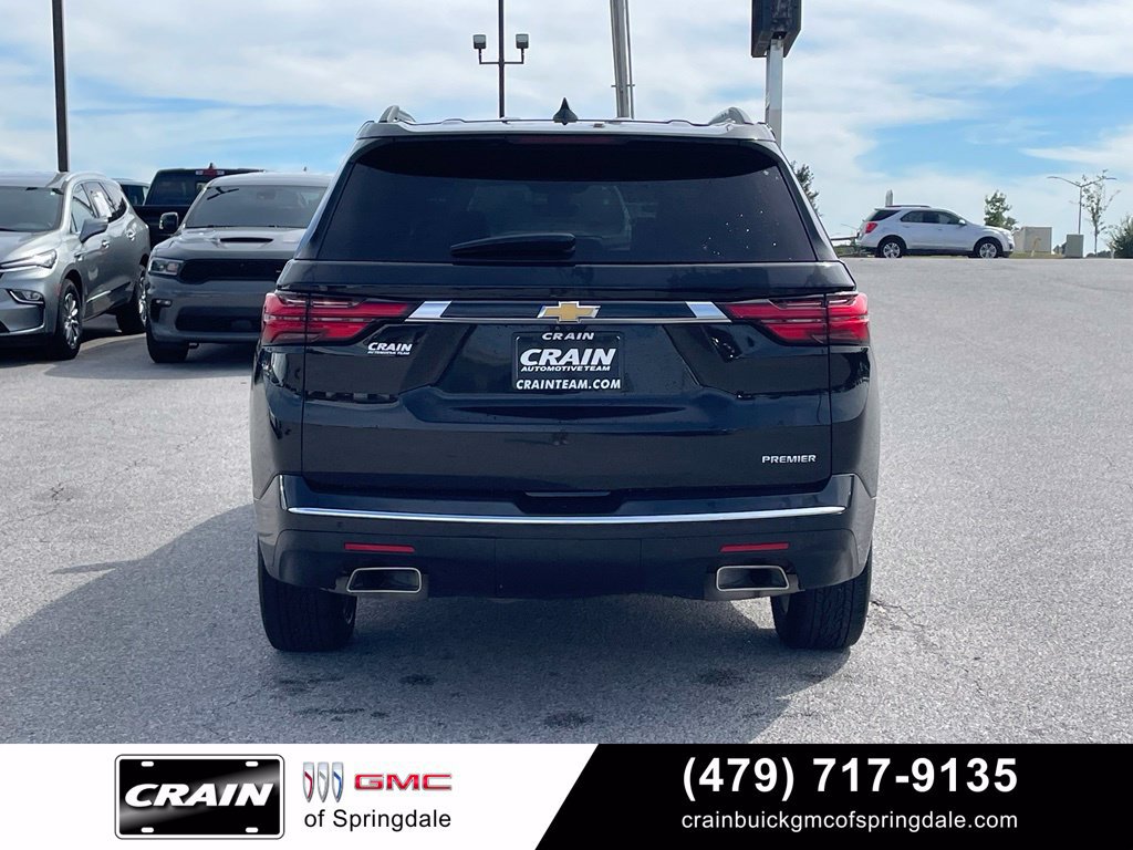 Used 2023 Chevrolet Traverse Premier AWD/4WD image 6