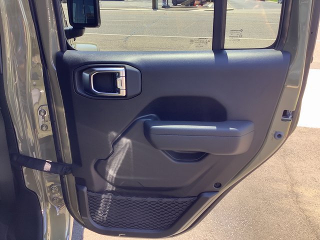 New 2025 Jeep Gladiator Sport AWD/4WD image 34
