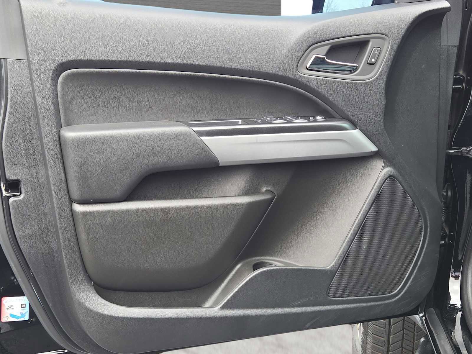 Used 2022 Chevrolet Colorado ZR2 AWD/4WD image 20