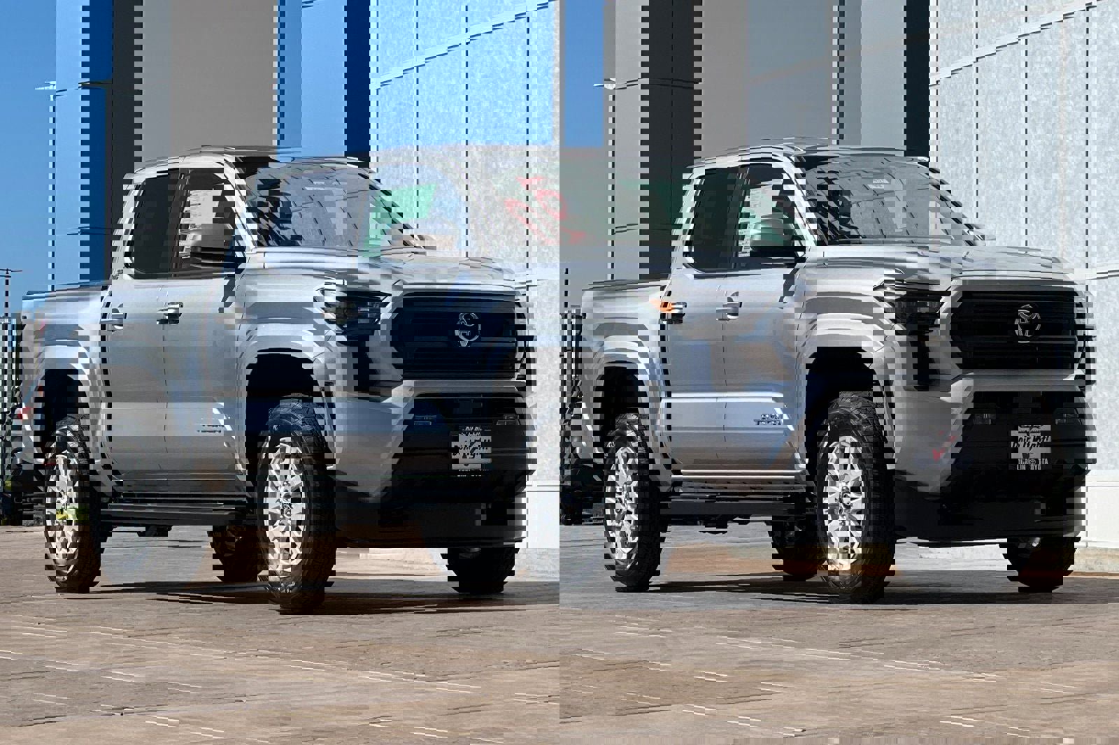 New 2025 Toyota Tacoma SR5 video 2