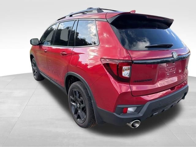 Used 2024 Honda Passport Black Edition image 6