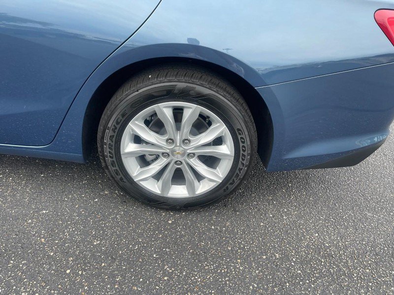 Used 2024 Chevrolet Malibu LT FWD image 6