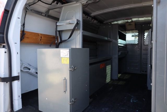 Used 2014 Chevrolet Express 2500 w/ Cold Climate Package image 23