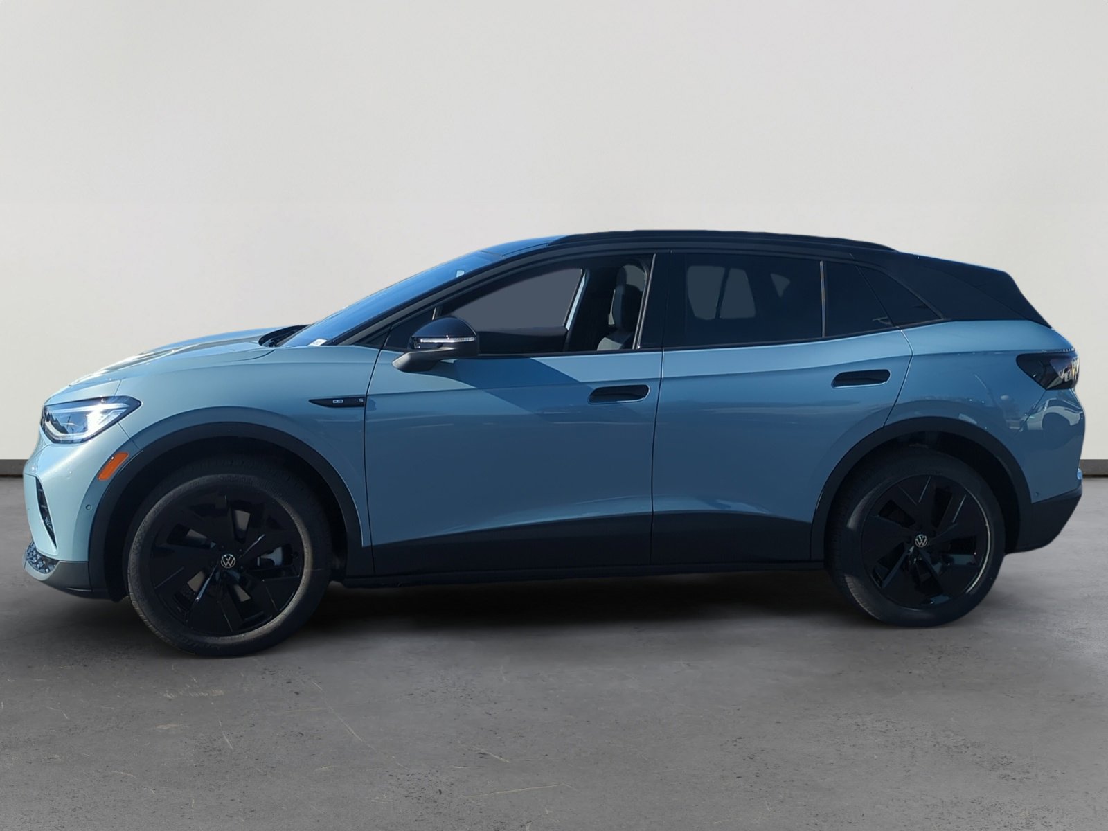 New 2025 Volkswagen ID.4 Pro S Plus AWD/4WD image 2