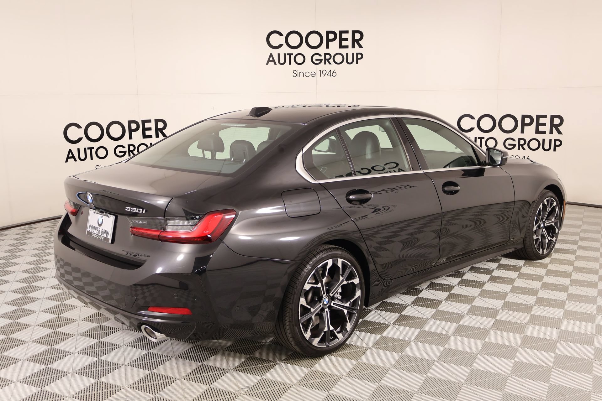 Used 2025 BMW 330i Sedan RWD image 22